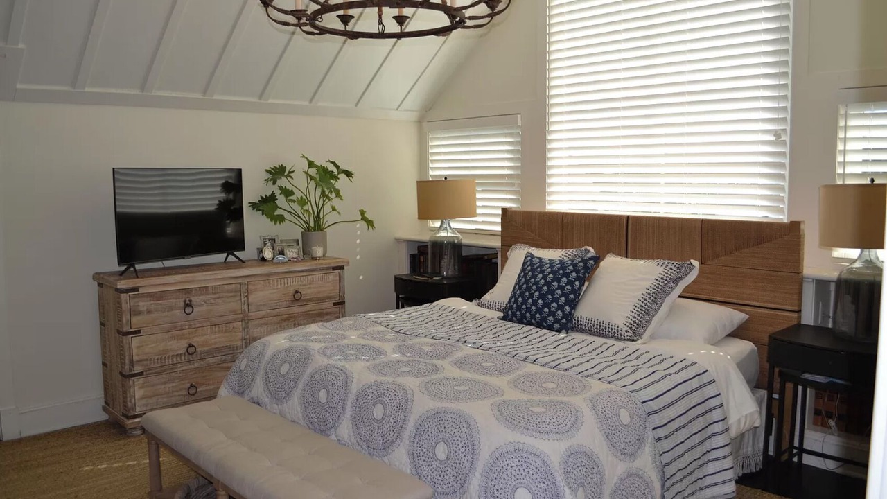 Photo of Bedroom in Avon