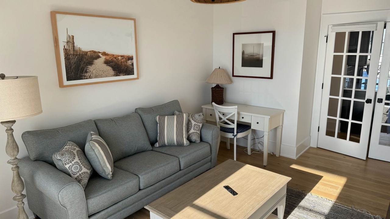 Photo of Livingroom in Surf City