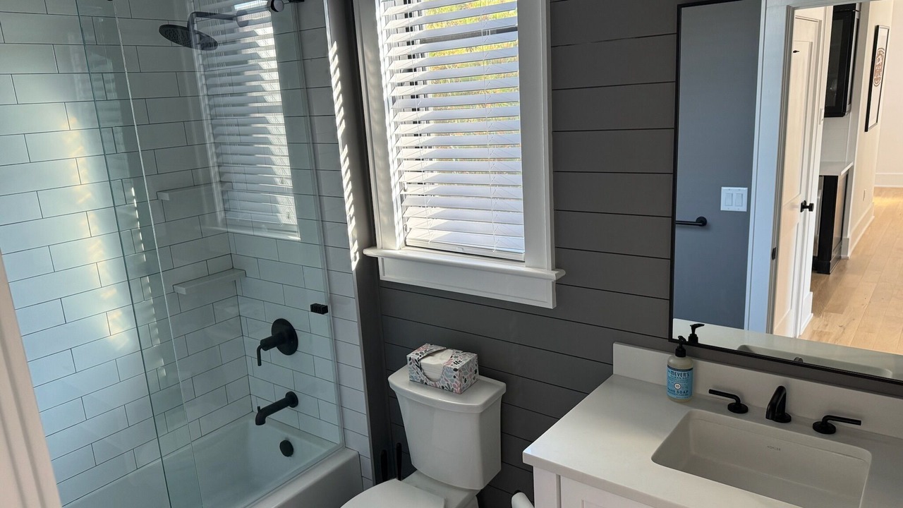 Photo of Bathroom in Surf City