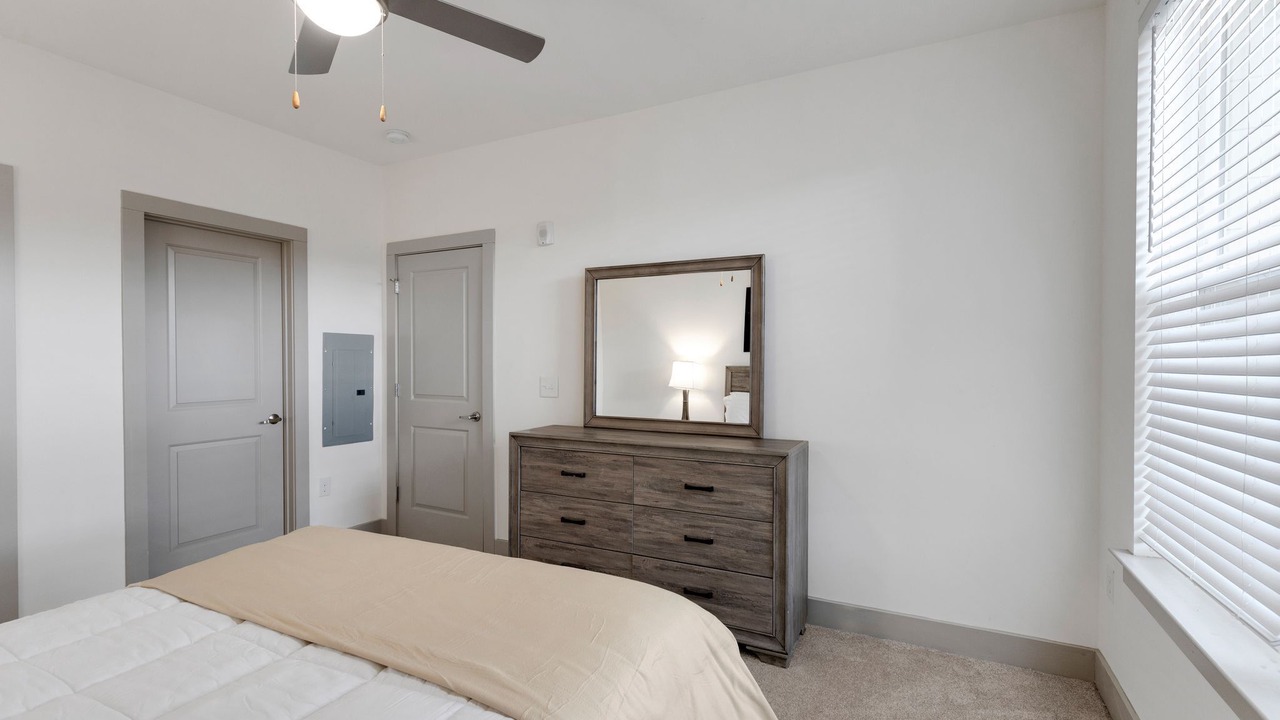 Photo of Bedroom in Farragut