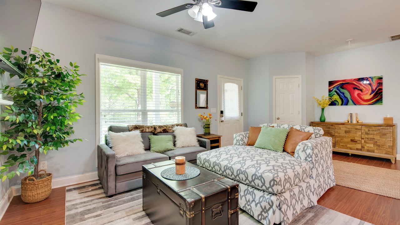 Photo of Livingroom in Hiram