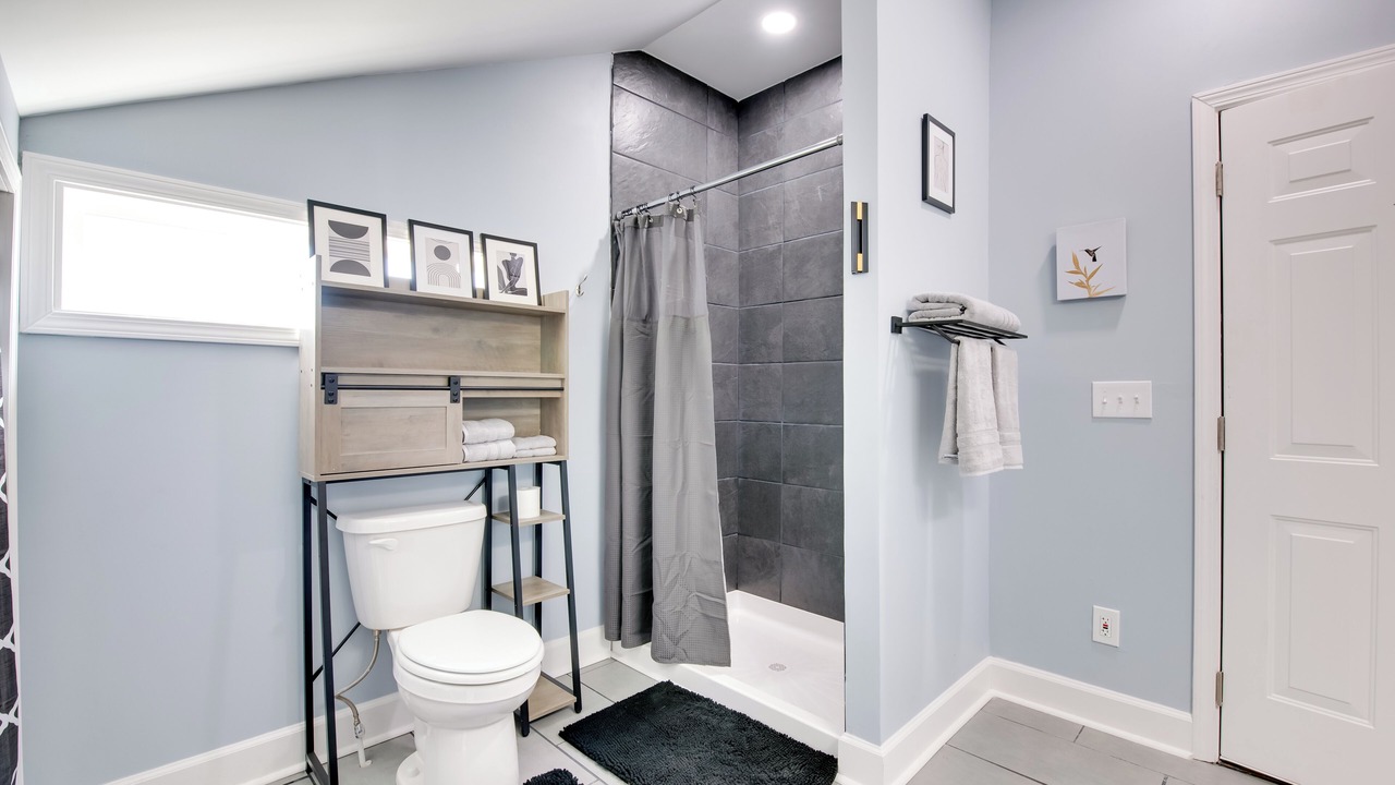 Photo of Bathroom in Hiram
