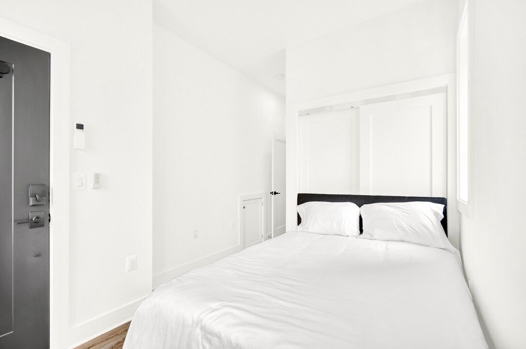 Photo of Bedroom in Truxton Circle