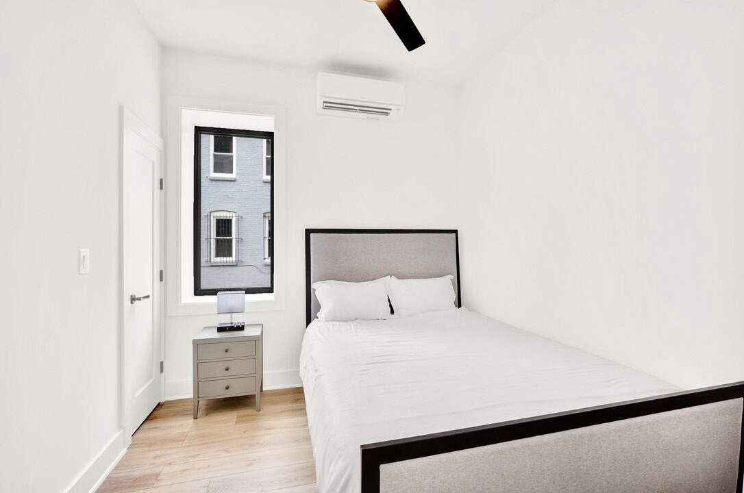 Photo of Bedroom in Truxton Circle