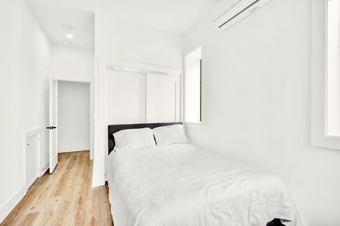 Photo of Bedroom in Truxton Circle