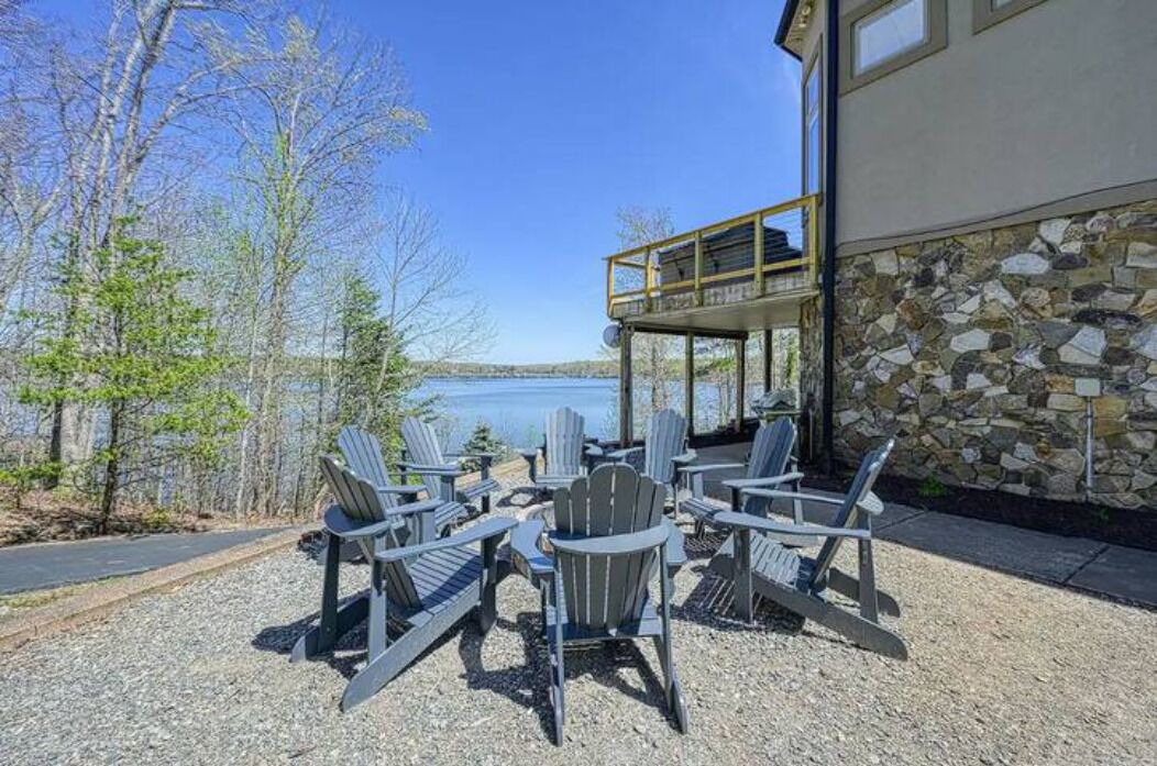 Photo of Patio Balcony in Mineral