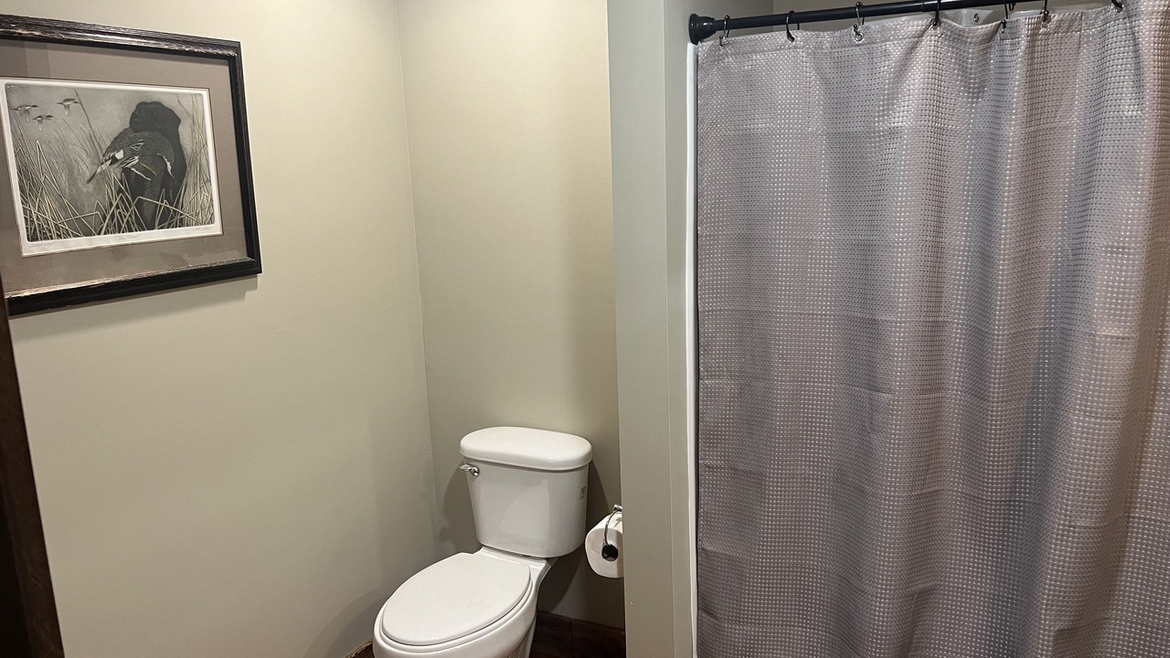 Photo of Bathroom in Guntersville