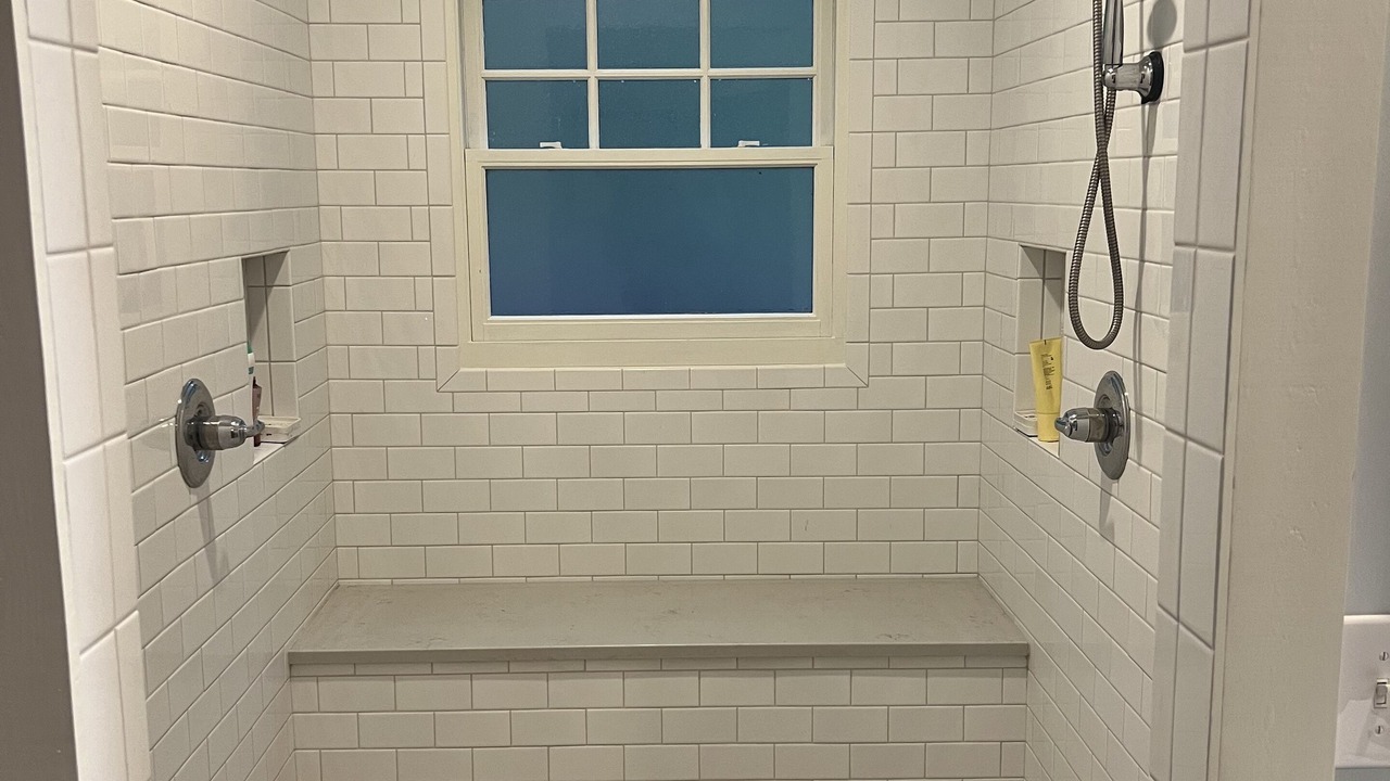 Photo of Bathroom in Guntersville