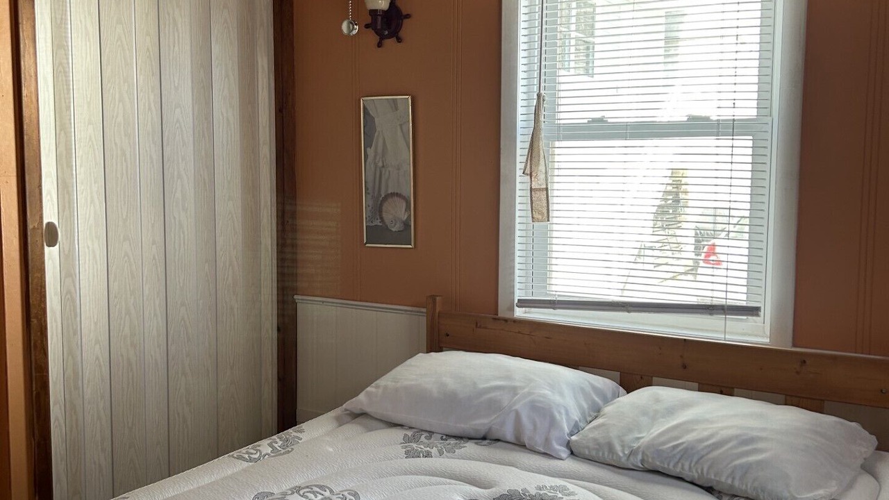 Photo of Bedroom in Ocean Beach I