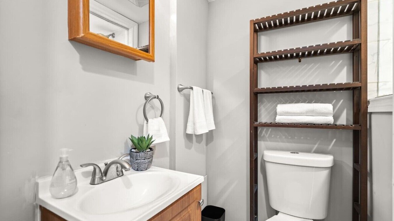 Photo of Bathroom in Avondale