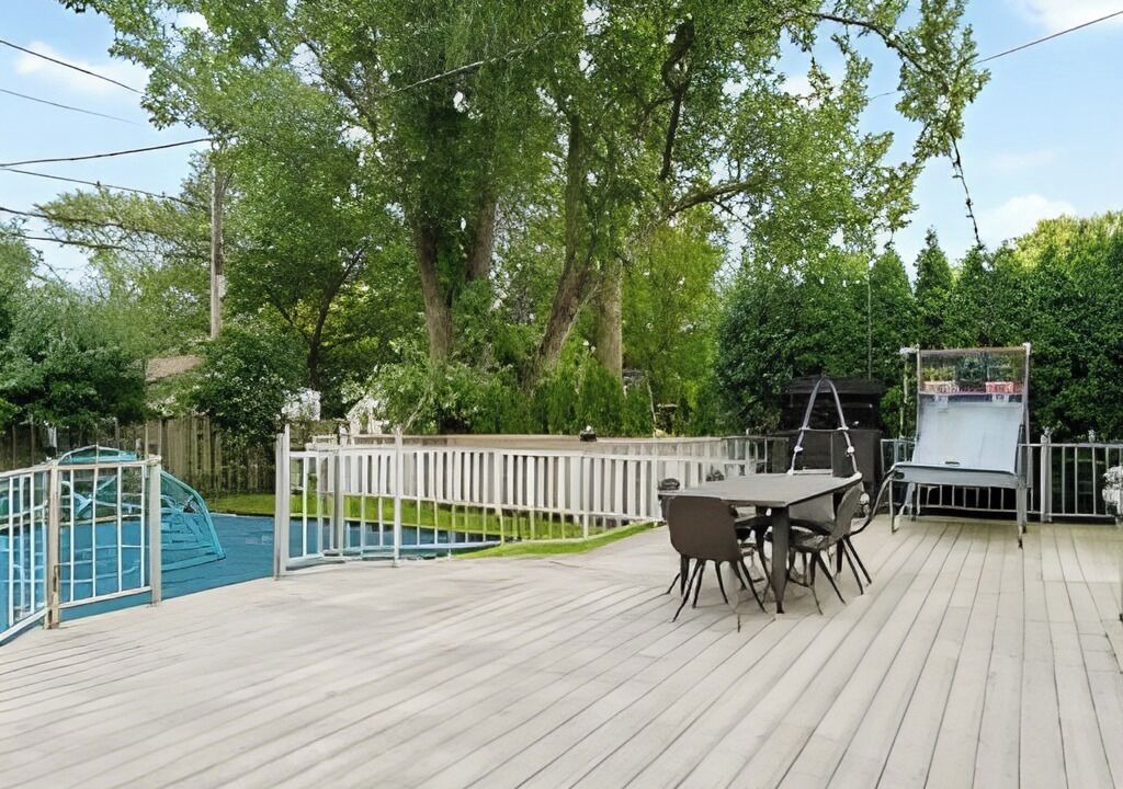 Photo of Outdoor in Skokie