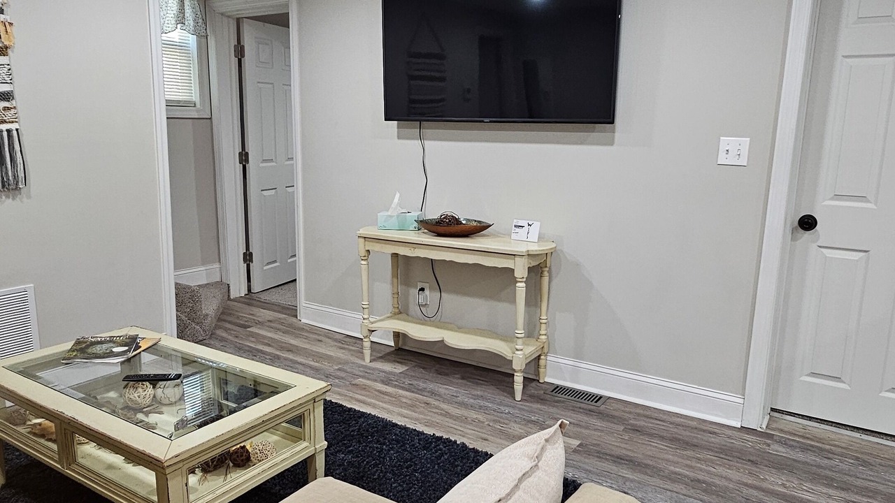 Photo of Livingroom in Marlton