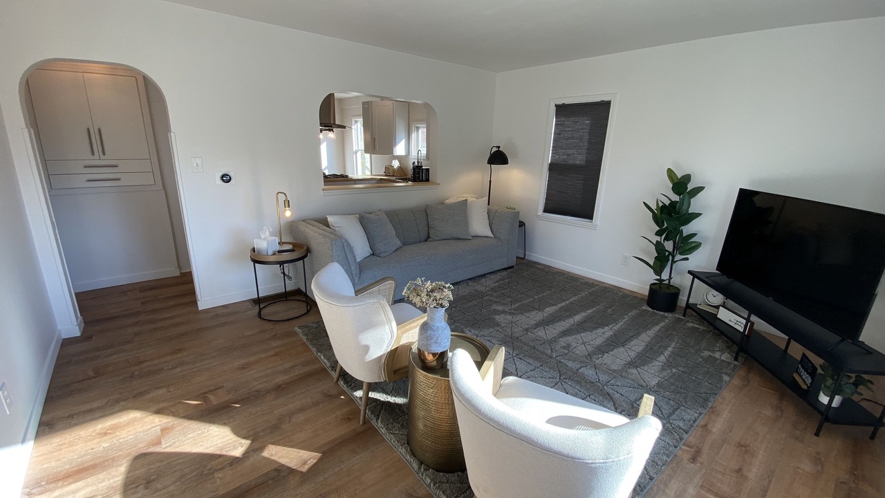 Photo of Livingroom in Cedar Falls