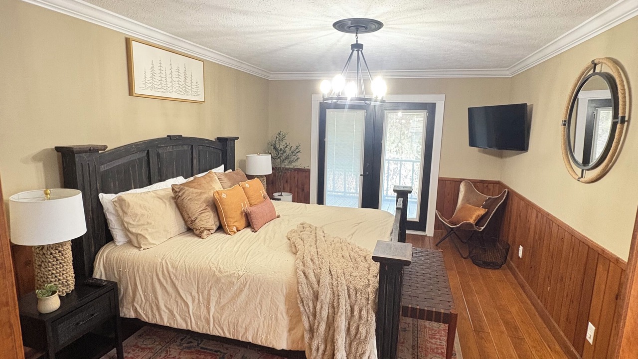 Photo of Bedroom in Leesburg