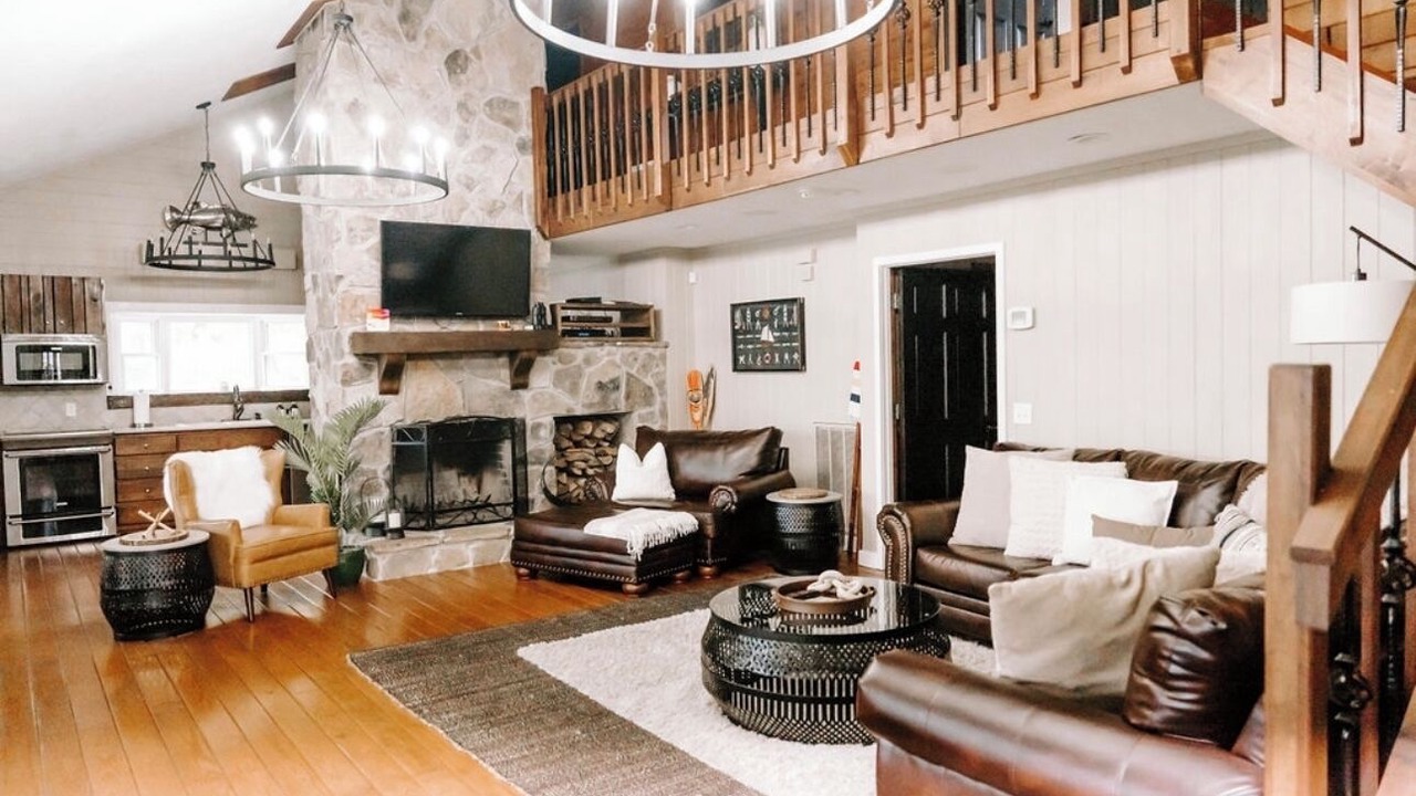 Photo of Livingroom in Leesburg