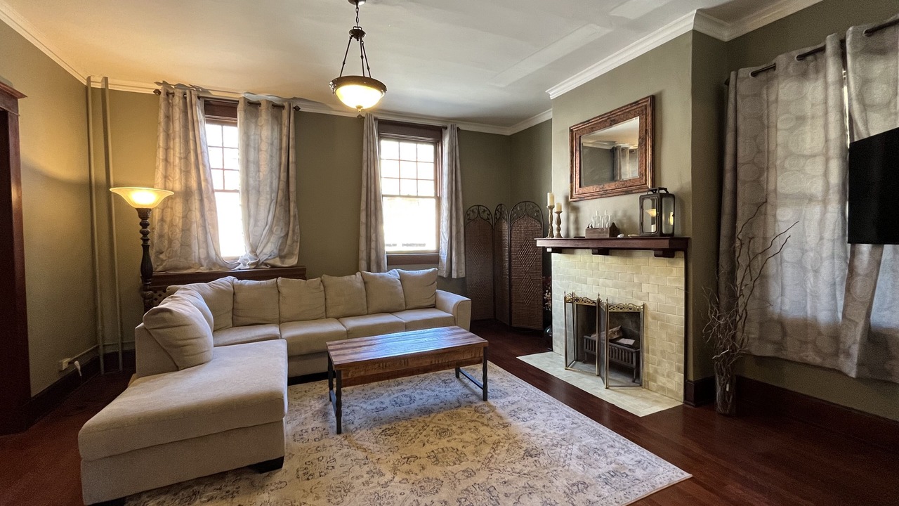 Photo of Livingroom in Hannibal