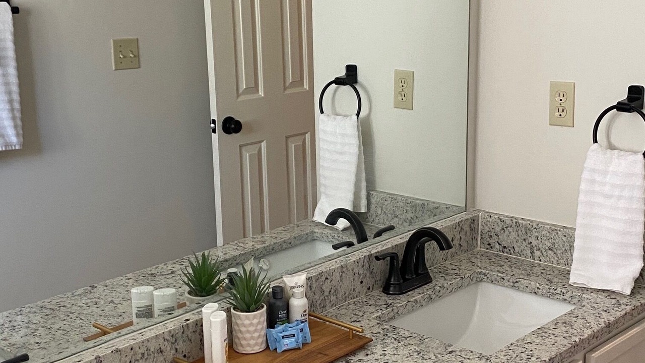 Photo of Bathroom in Ellendale