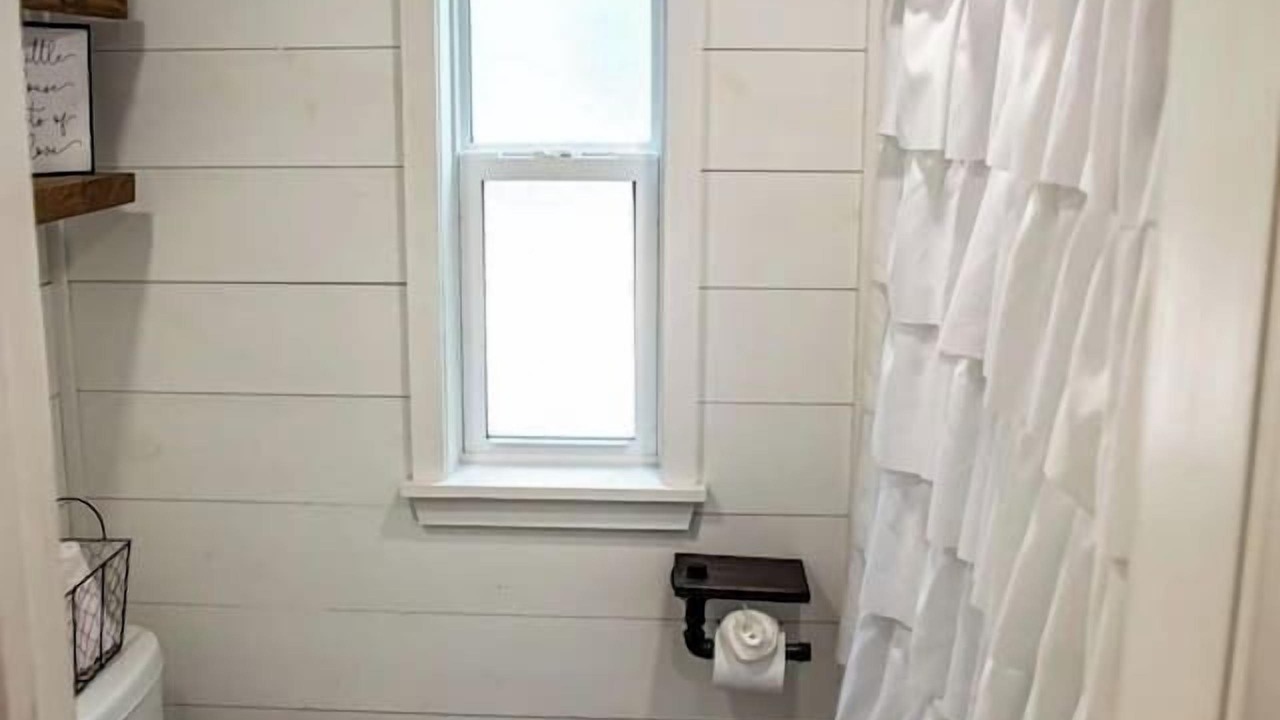 Photo of Bathroom in Menlo