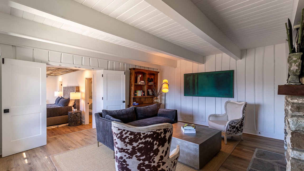 Photo of Livingroom in Boone