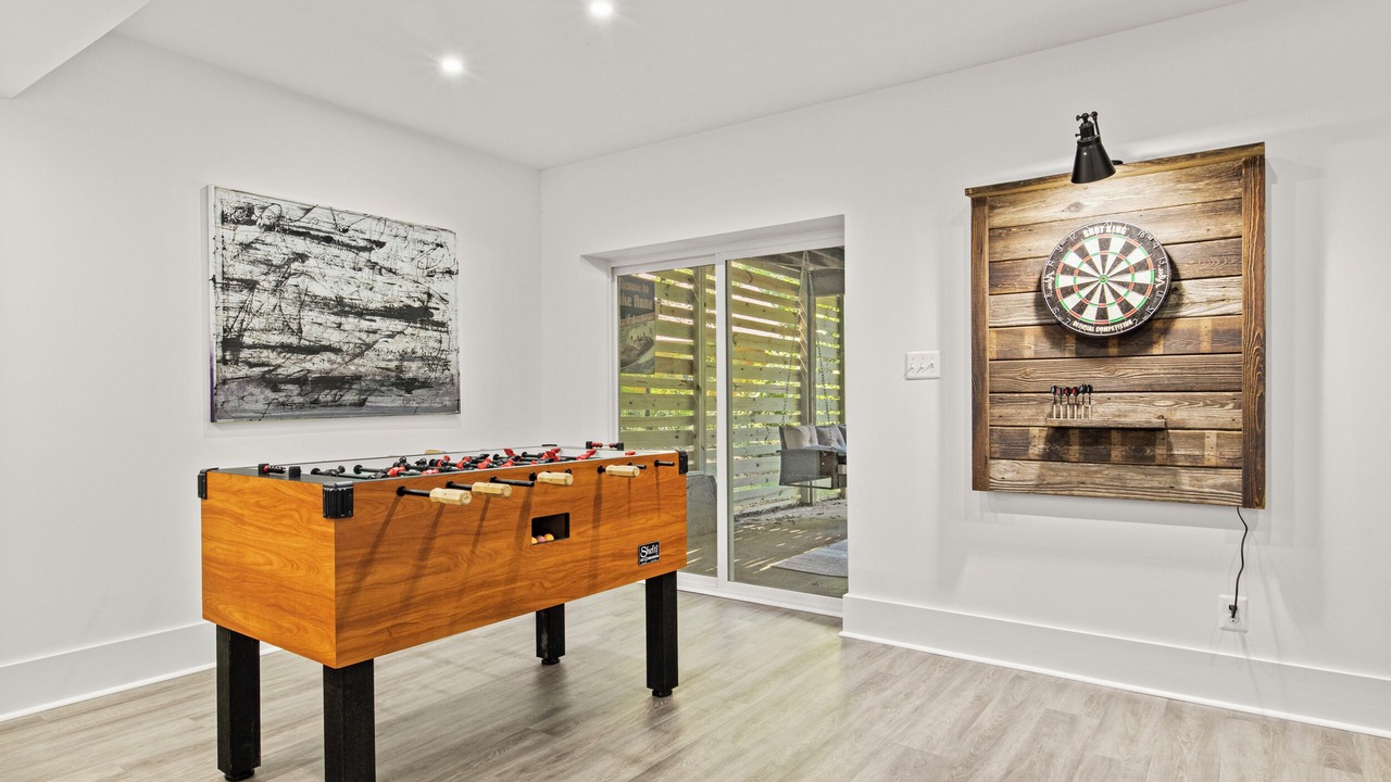 Photo of Bedroom in Lakeside Woods