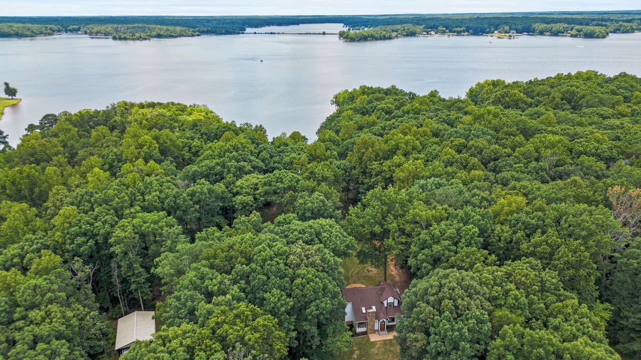 Photo of Outdoor in Lakeside Woods