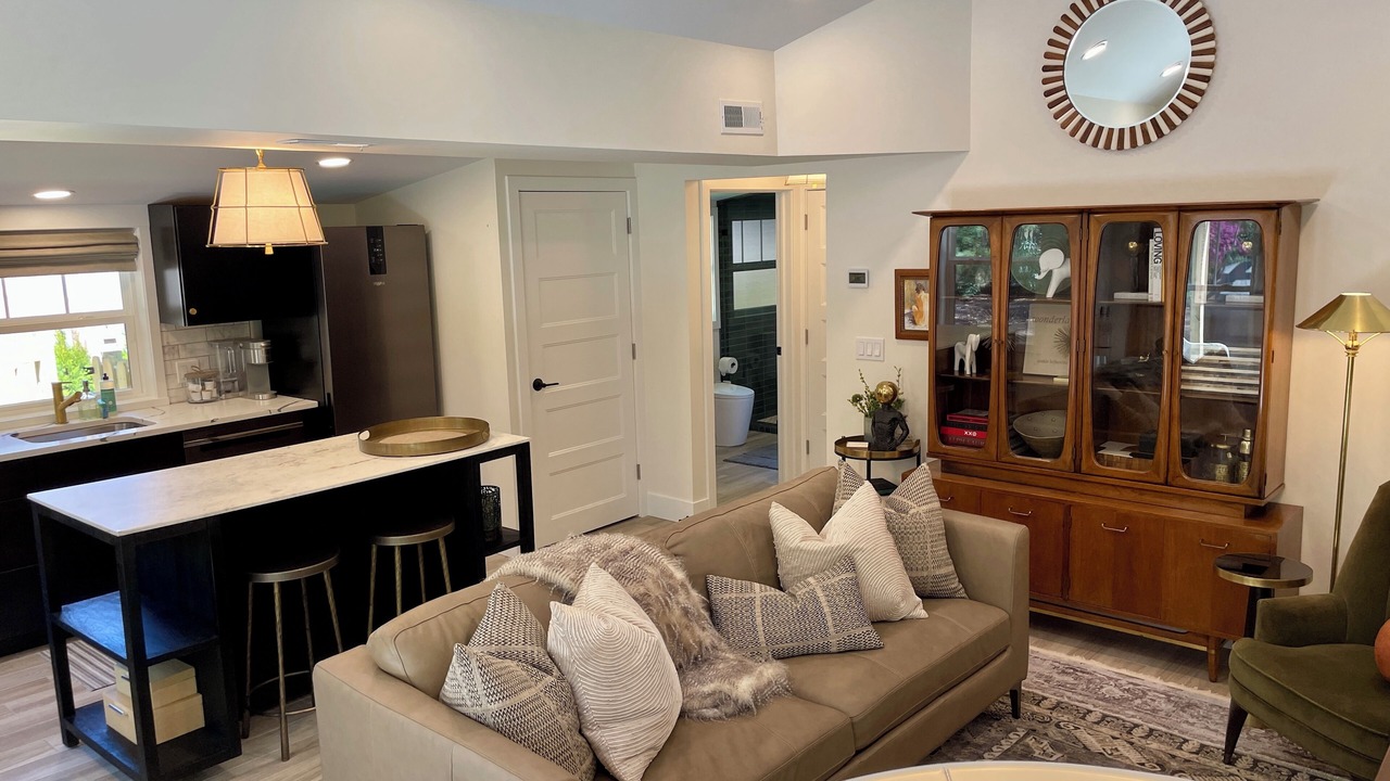 Photo of Livingroom in Saugatuck
