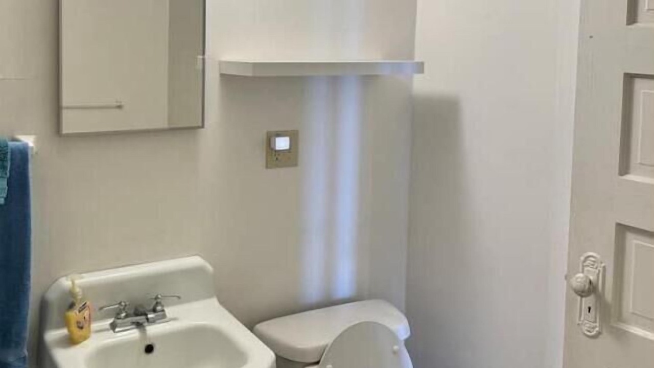 Photo of Bathroom in Pawhuska