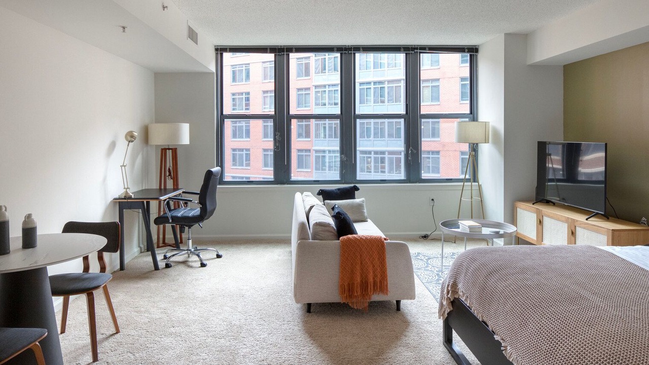 Photo of Bedroom in Navy Yard