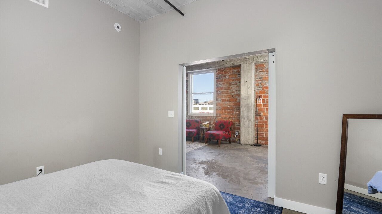Photo of Bedroom in Downtown