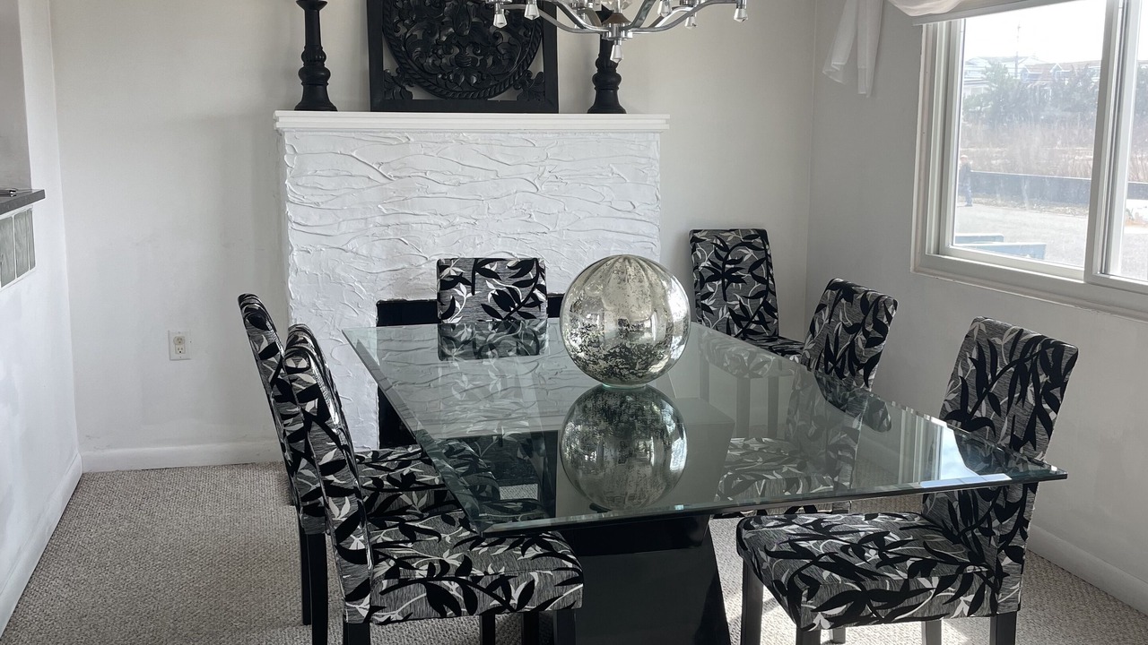 Photo of Livingroom in North Beach Haven