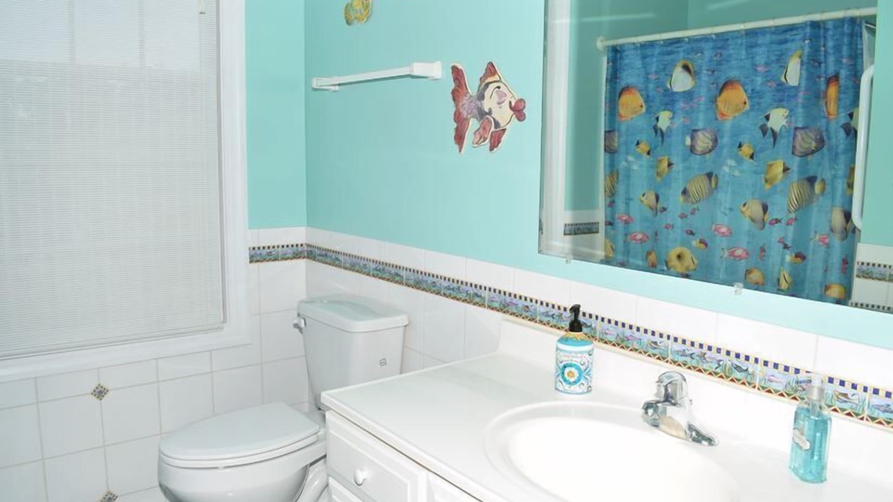 Photo of Bathroom in Piney Island