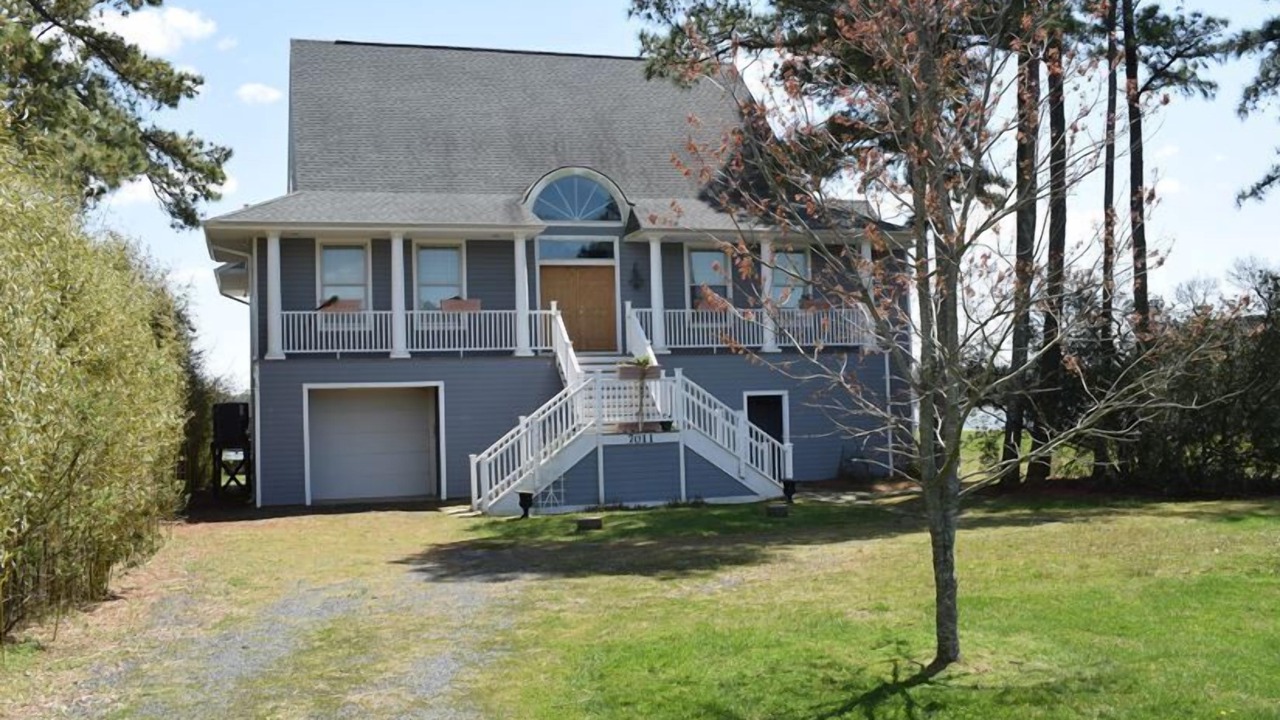 Photo of Others in Piney Island