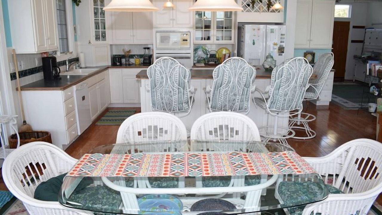 Photo of Others in Piney Island