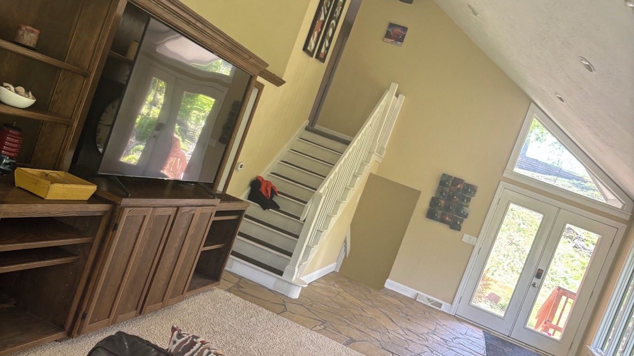 Photo of Livingroom in Cedar Rapids