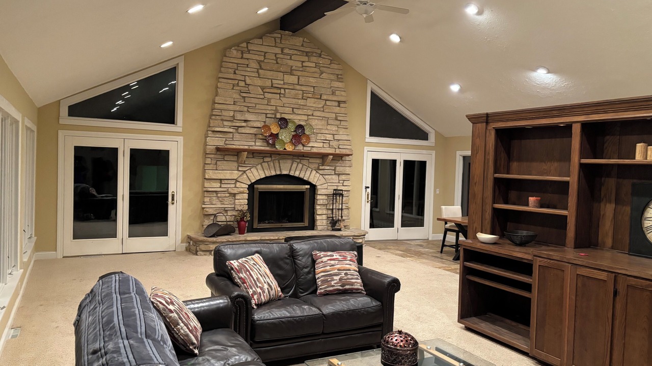 Photo of Livingroom in Cedar Rapids