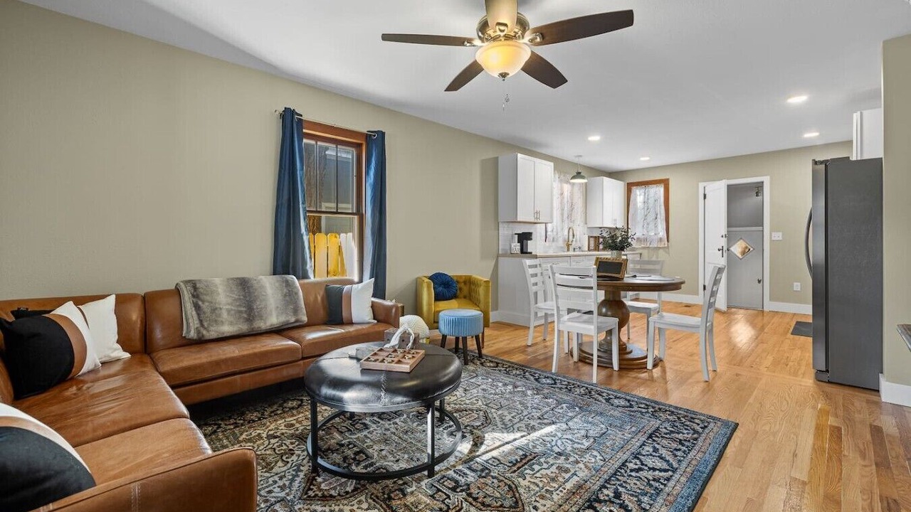 Photo of Livingroom in Sturgis