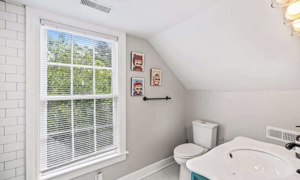 Photo of Bathroom in Columbia