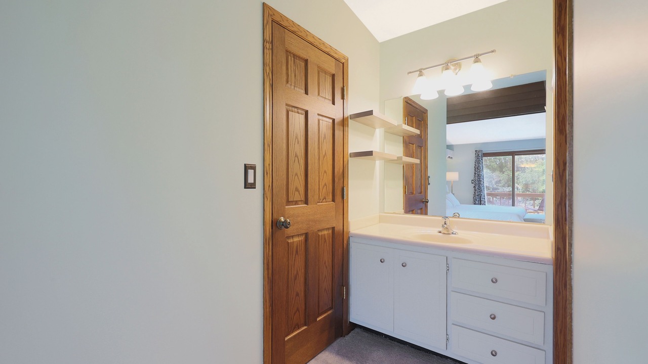 Photo of Bedroom in McHenry