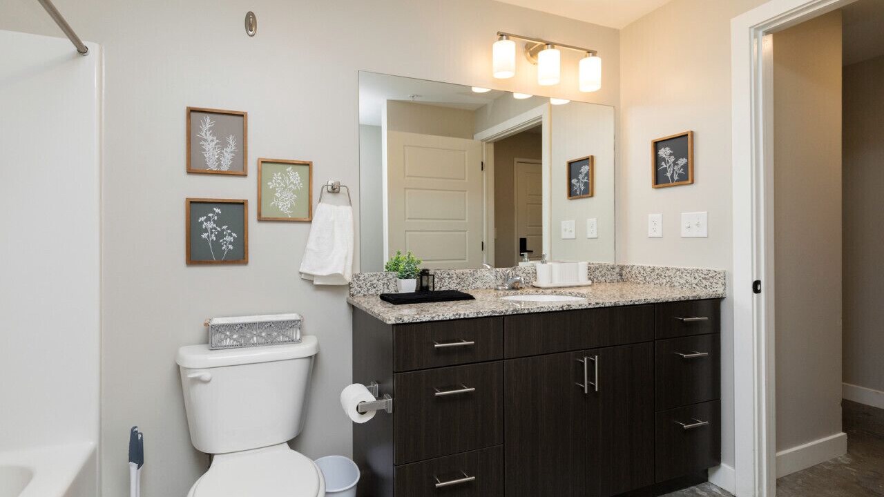Photo of Bathroom in Downtown Des Moines