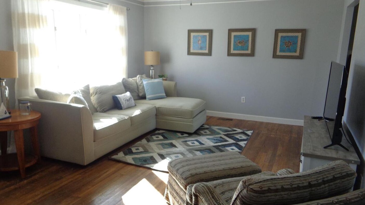 Photo of Livingroom in Mystic Island
