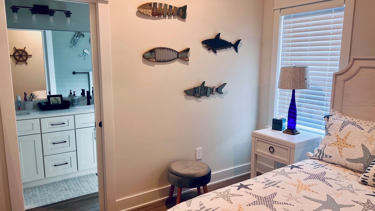 Photo of Bedroom in Corolla Light