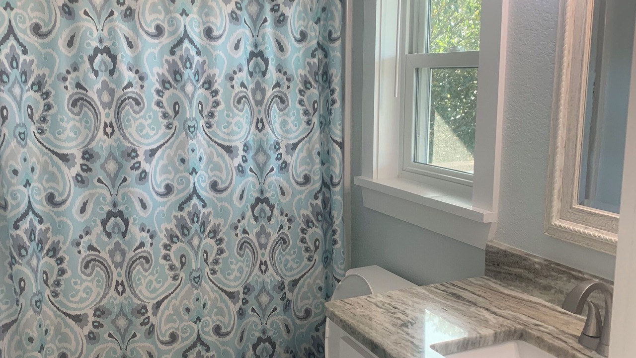 Photo of Bathroom in Carova Beach