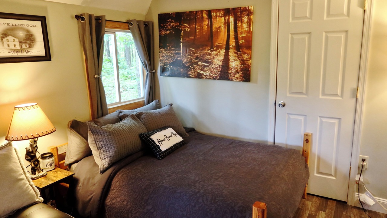 Photo of Bedroom in Culpeper