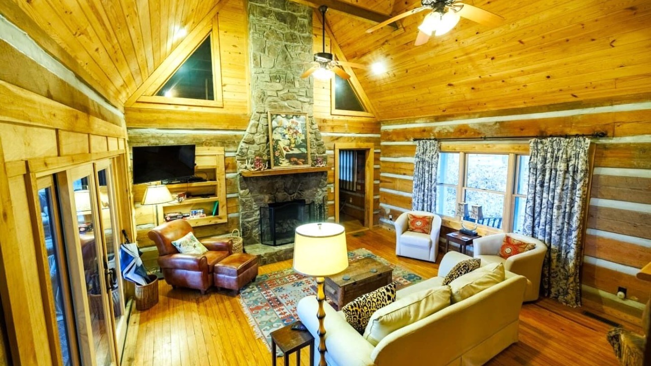 Photo of Livingroom in Valley Head