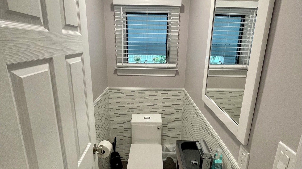 Photo of Bedroom in Cape May Court House
