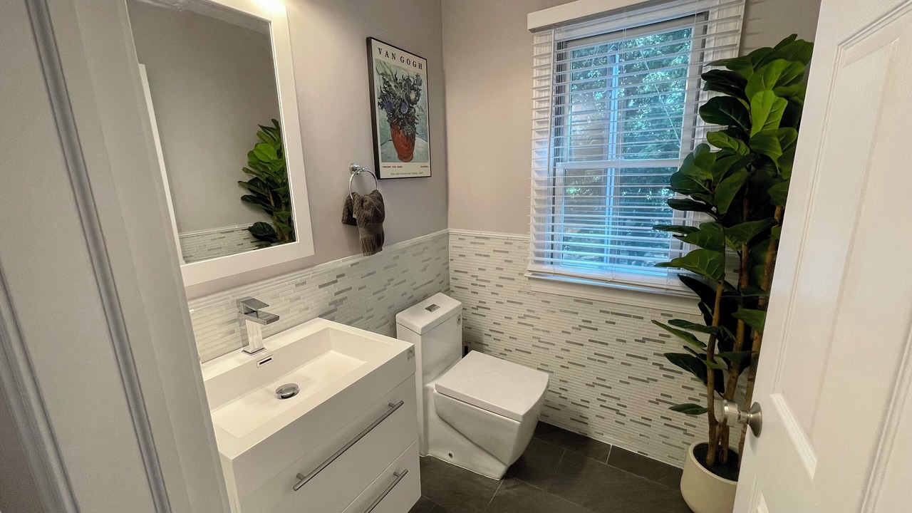 Photo of Bedroom in Cape May Court House