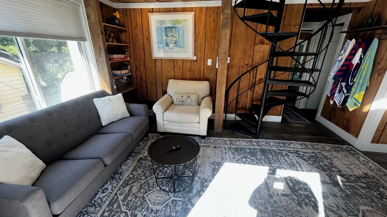 Photo of Bedroom in Antioch