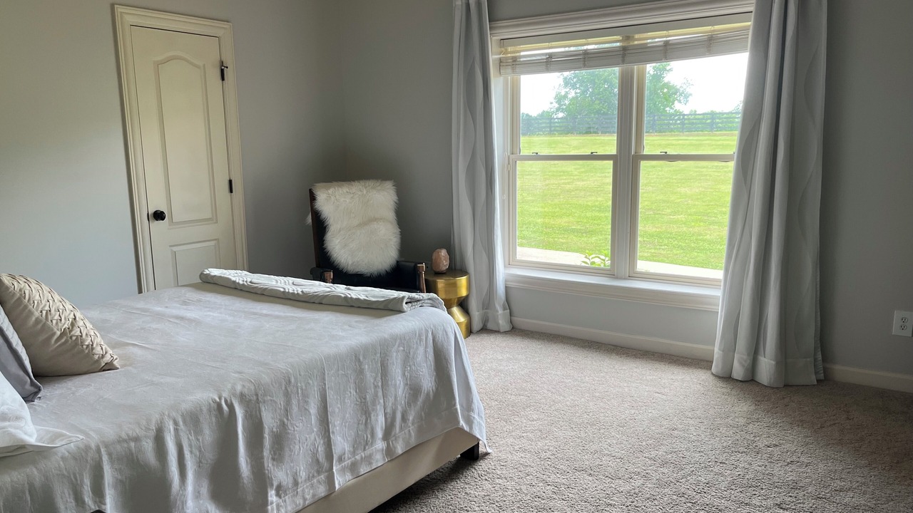 Photo of Bedroom in College Grove
