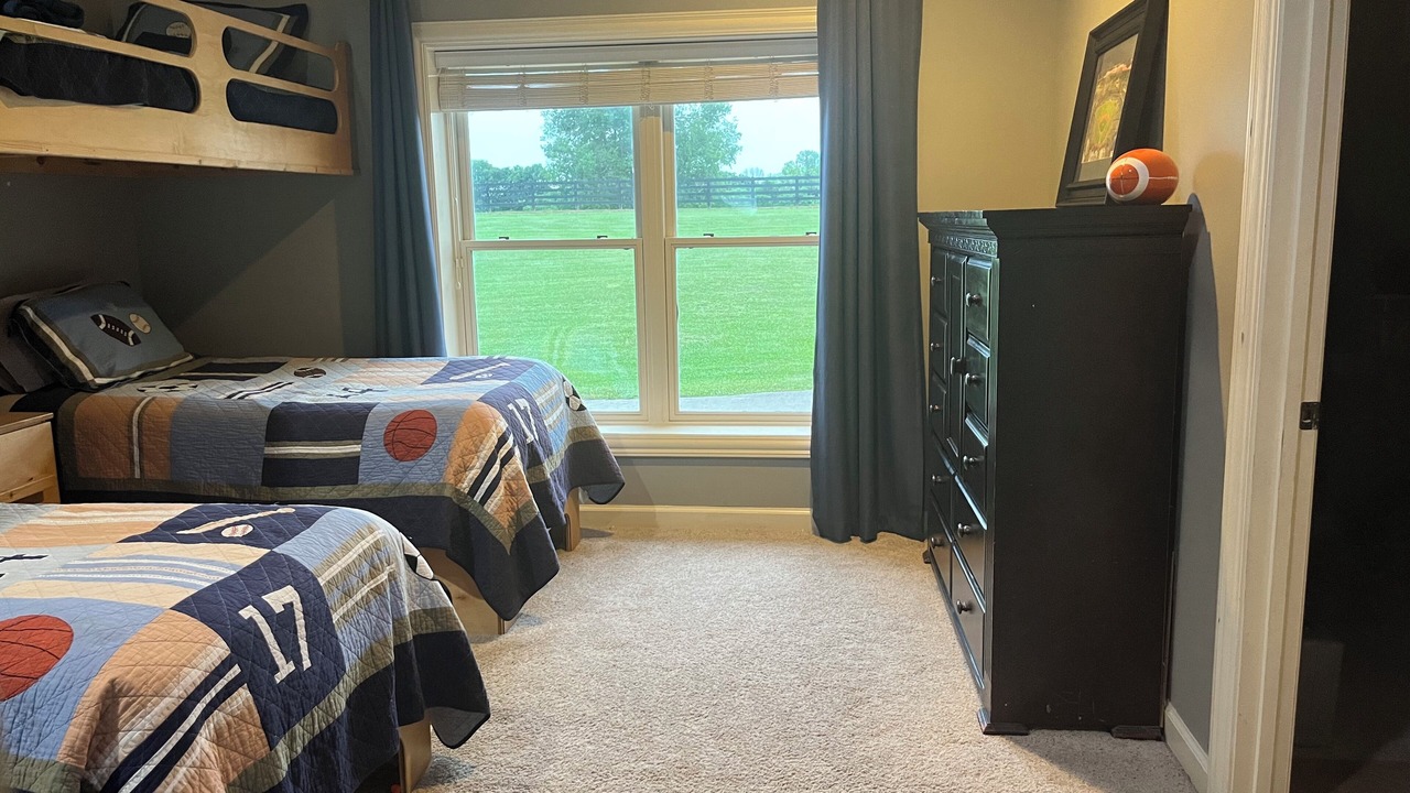 Photo of Bedroom in College Grove