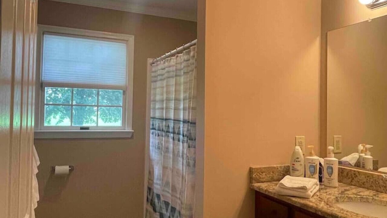Photo of Bathroom in Galena